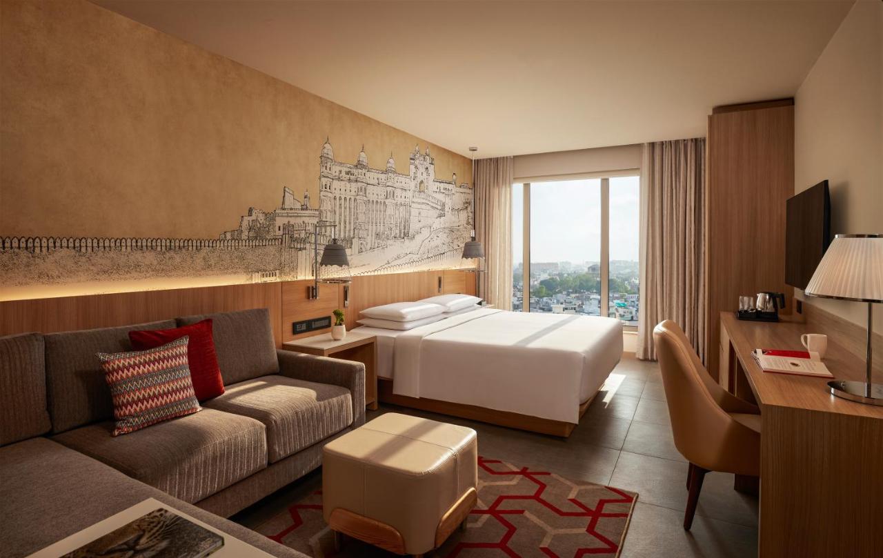 Hyatt Place Jaipur Malviya Nagar Екстериор снимка A guest room at the hotel